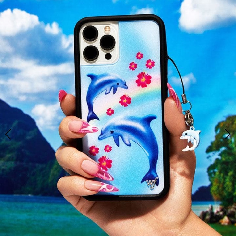 iphone 13 Dolphin love Wildflower case